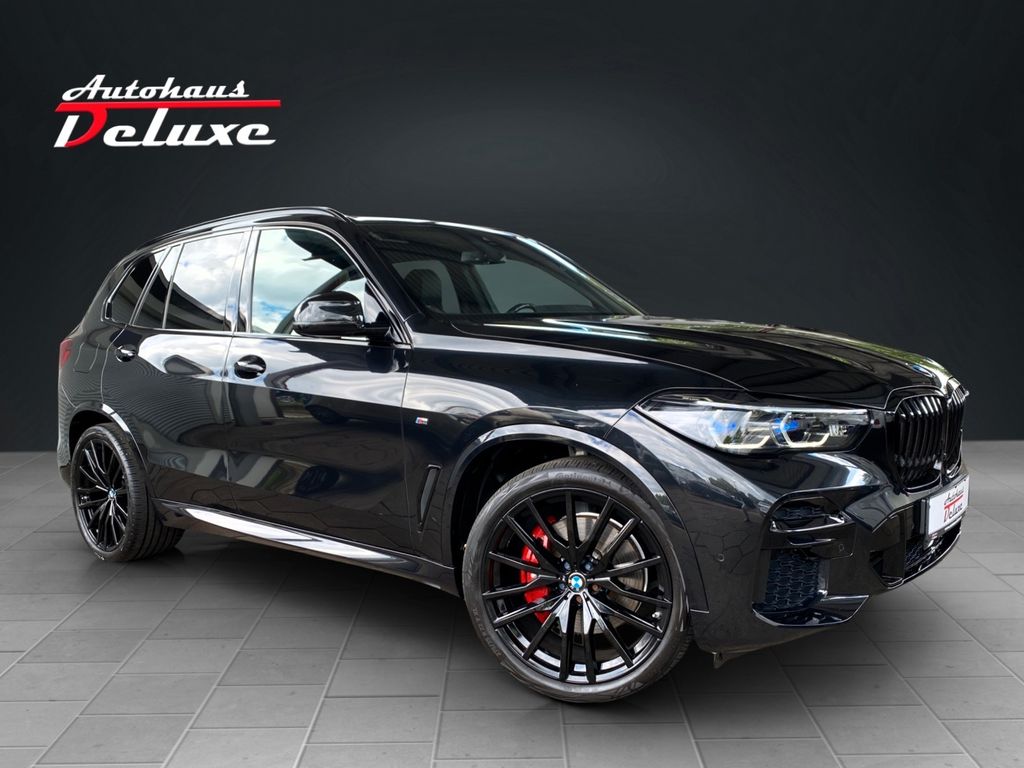 BMW X5 2023 г. Чёрный, пробег 50000 км