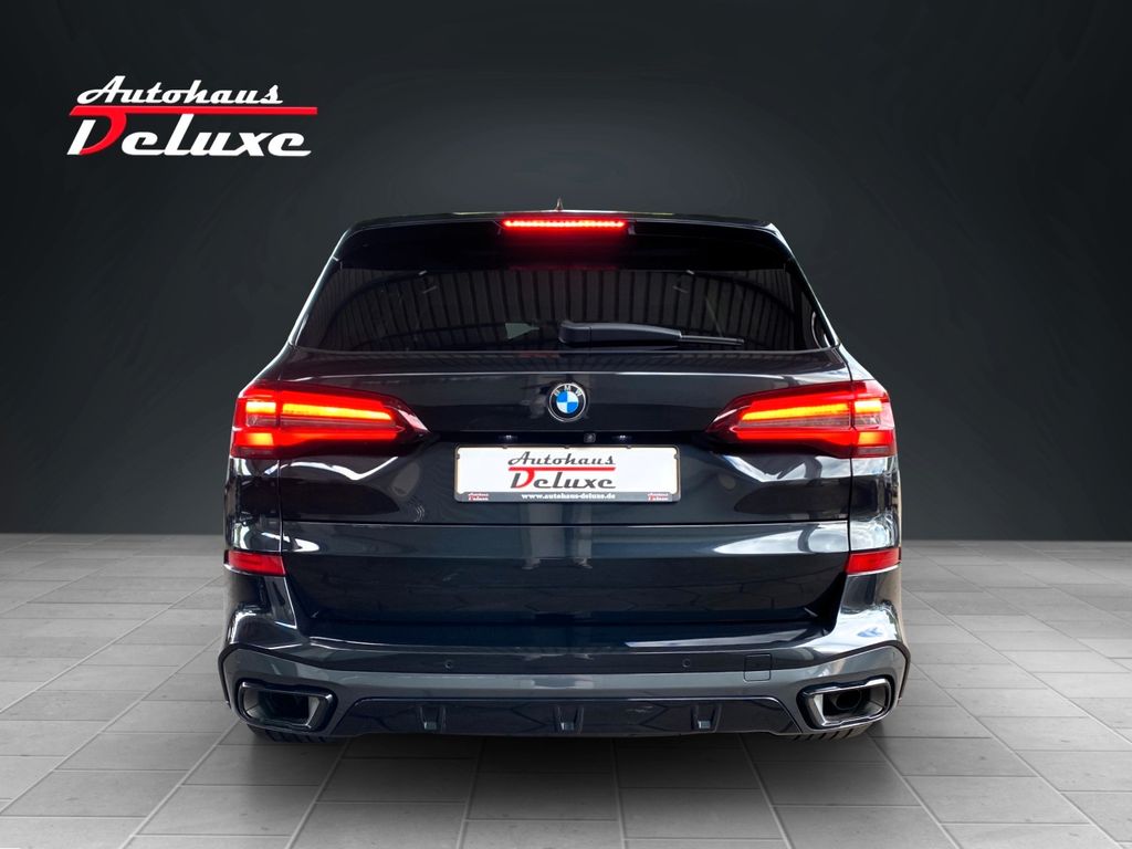 BMW X5 2023 г. Чёрный, пробег 50000 км