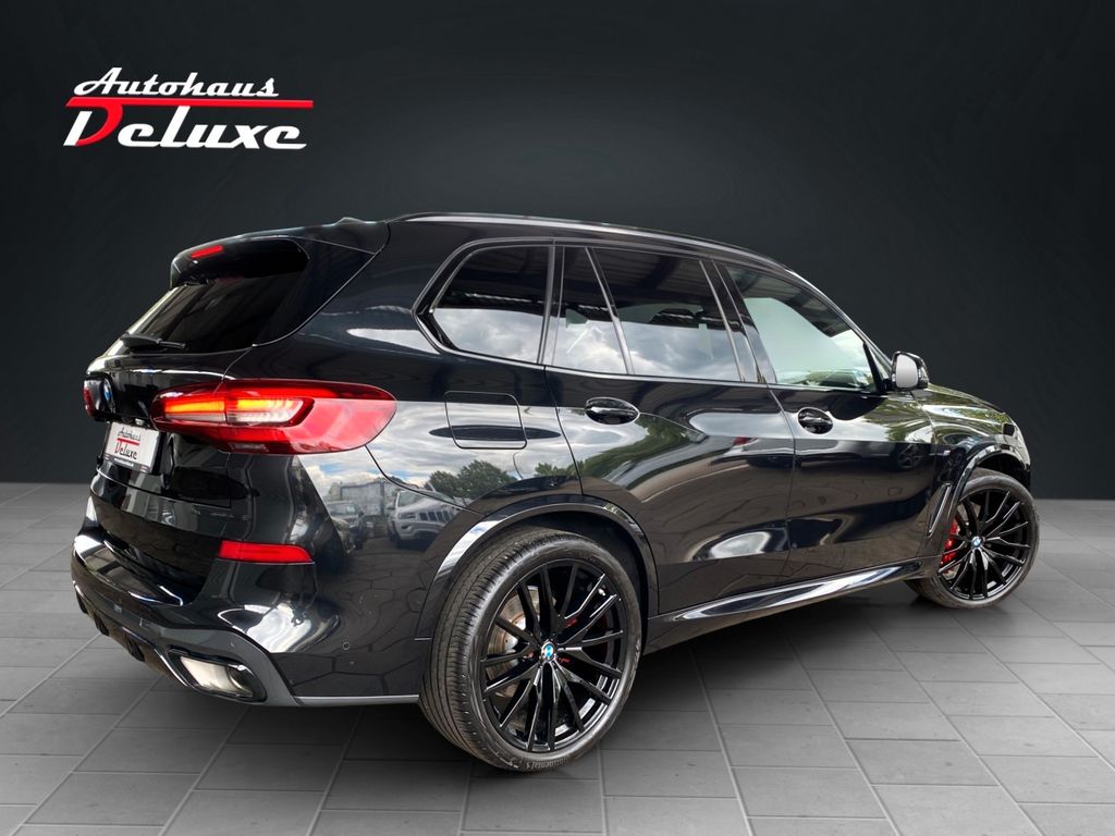 BMW X5 2023 г. Чёрный, пробег 50000 км