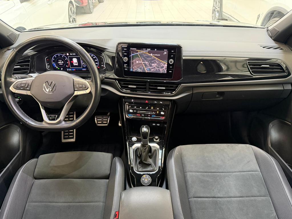 Volkswagen T-Roc 2023 г. Чёрный, пробег 42196 км