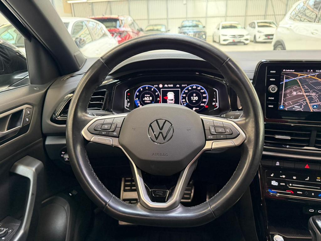 Volkswagen T-Roc 2023 г. Чёрный, пробег 42196 км