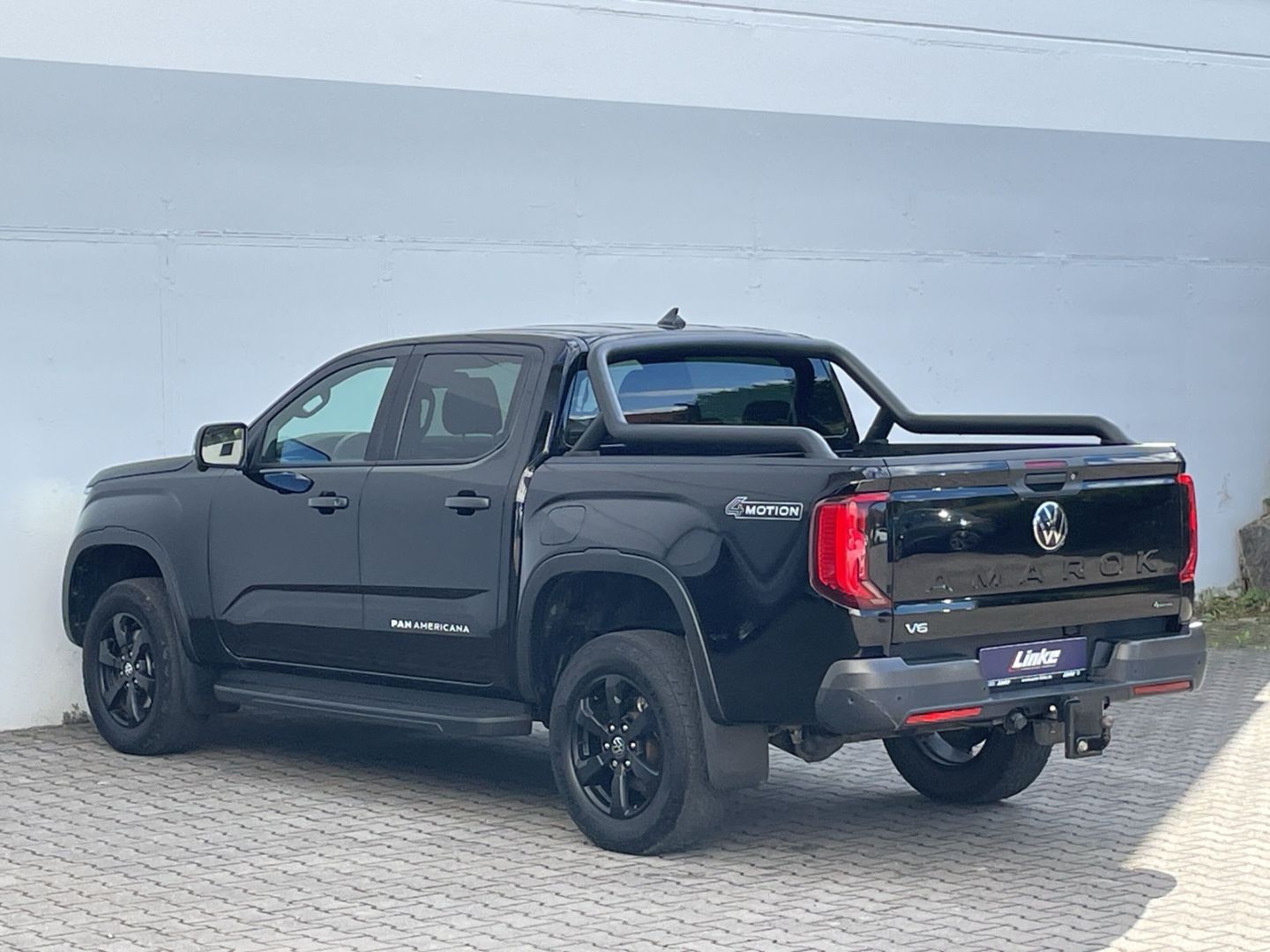 Volkswagen Amarok 2023 г. Чёрный, пробег 17847 км