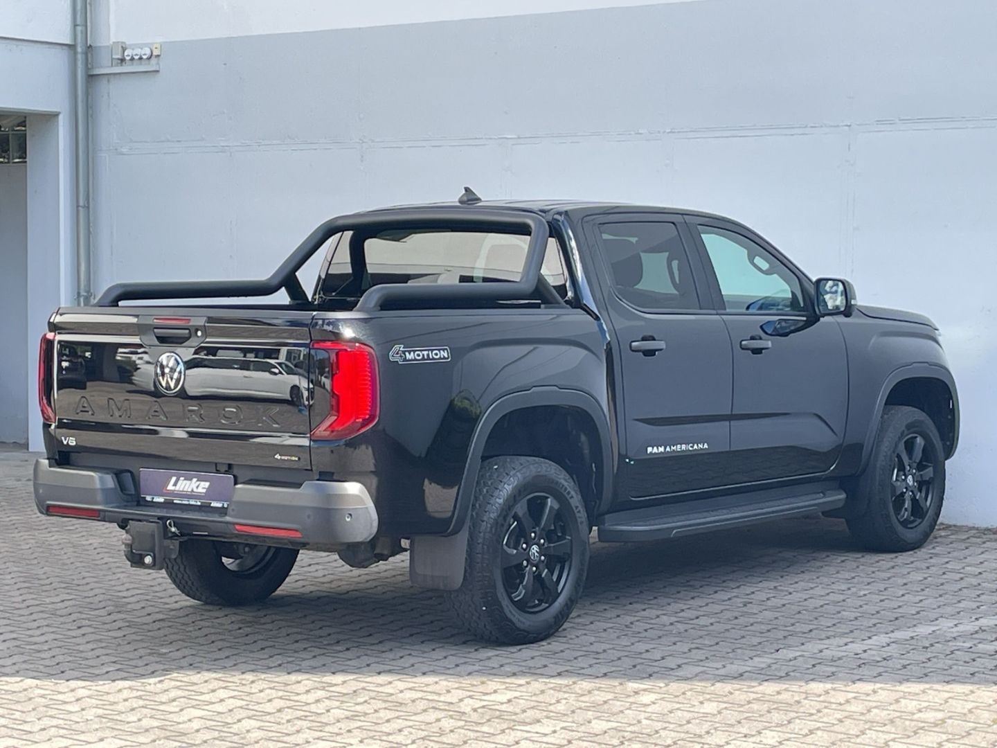 Volkswagen Amarok 2023 г. Чёрный, пробег 17847 км