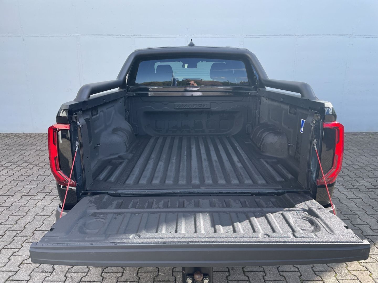 Volkswagen Amarok 2023 г. Чёрный, пробег 17847 км