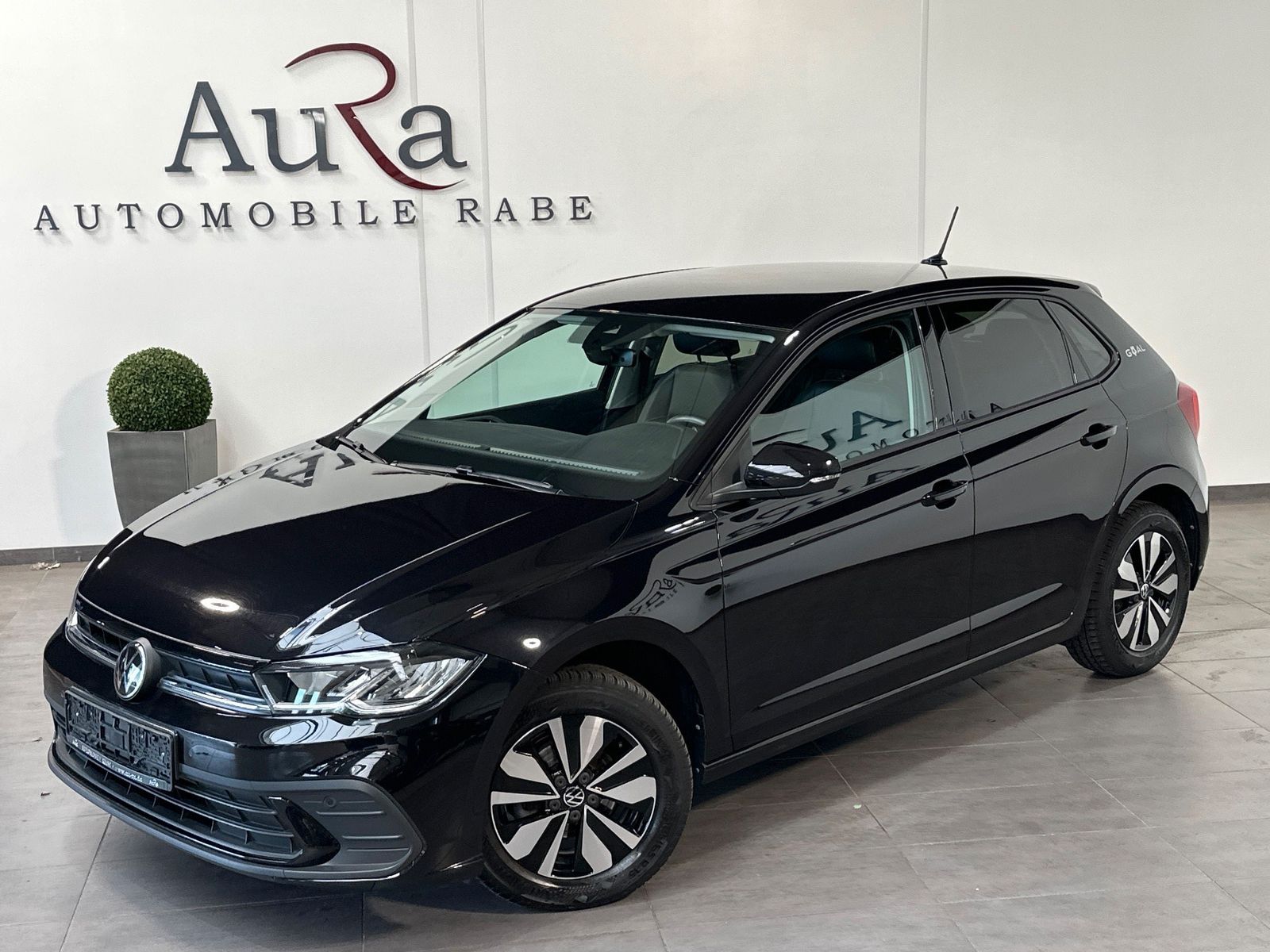Volkswagen Polo 2025 г. Чёрный, пробег 36450 км