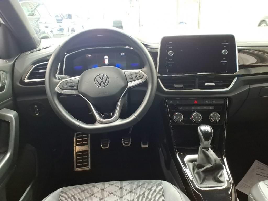 Volkswagen T-Roc 2024 г. Белый, пробег 35100 км