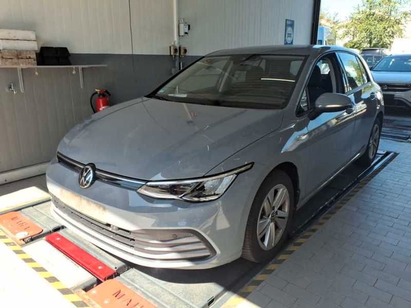 Volkswagen Golf 2022 г. Серый, пробег 53358 км