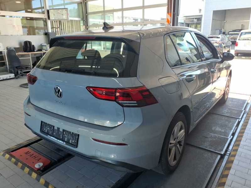 Volkswagen Golf 2022 г. Серый, пробег 53358 км
