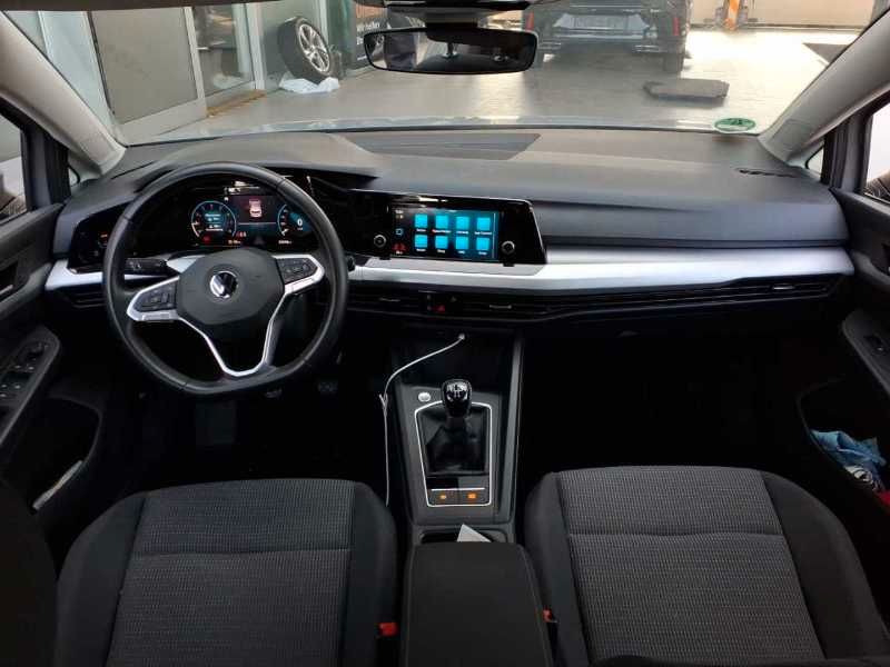 Volkswagen Golf 2022 г. Серый, пробег 53358 км