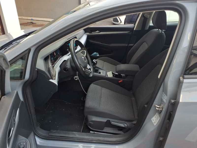 Volkswagen Golf 2022 г. Серый, пробег 53358 км