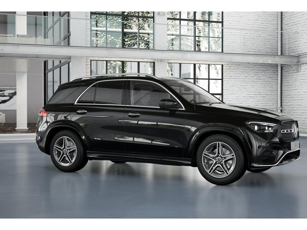 Mercedes-Benz GLE 300 2025 г. Чёрный, пробег 14979 км