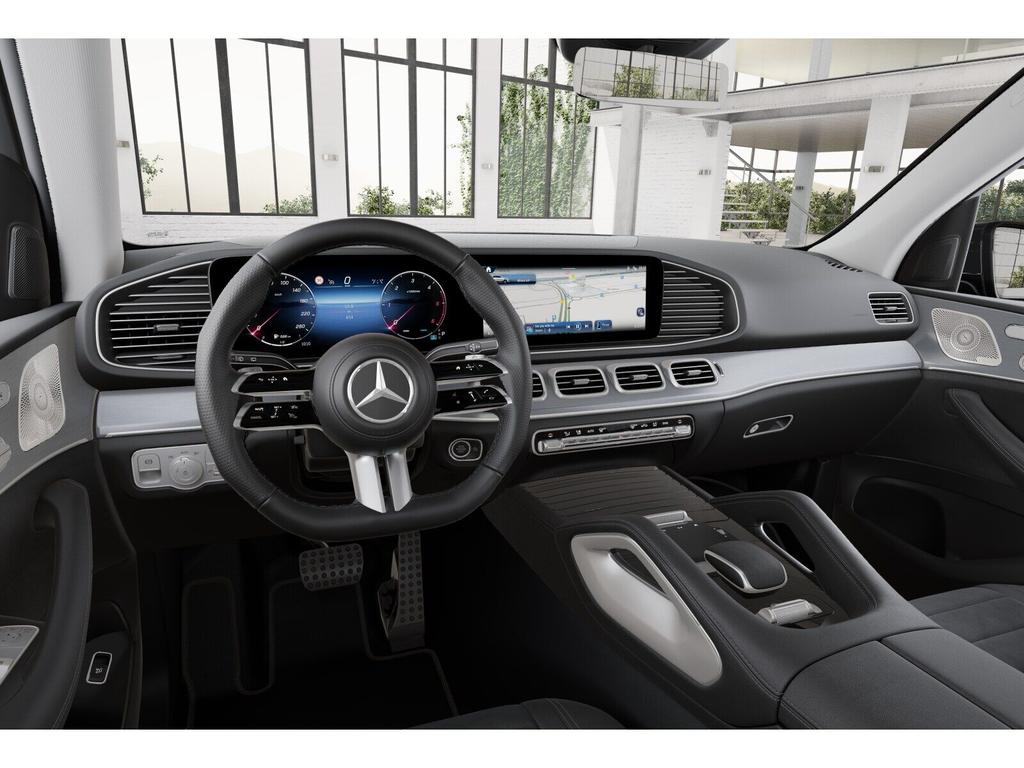 Mercedes-Benz GLE 300 2025 г. Чёрный, пробег 14979 км