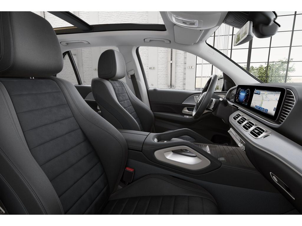 Mercedes-Benz GLE 300 2025 г. Чёрный, пробег 14979 км