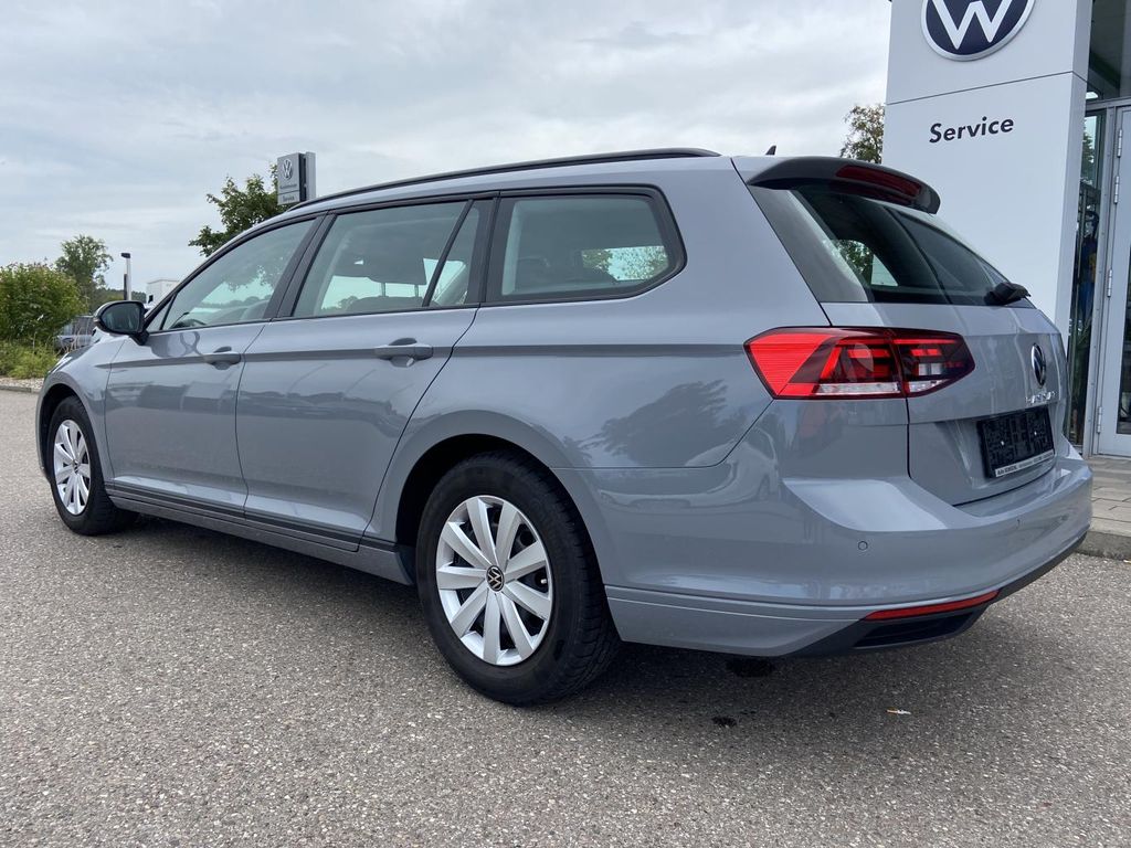 Volkswagen PASSAT VARIANT 2023 г. Серый, пробег 28696 км