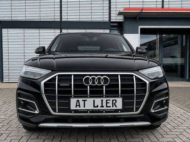 Audi Q5 2023 г. Чёрный, пробег 57453 км
