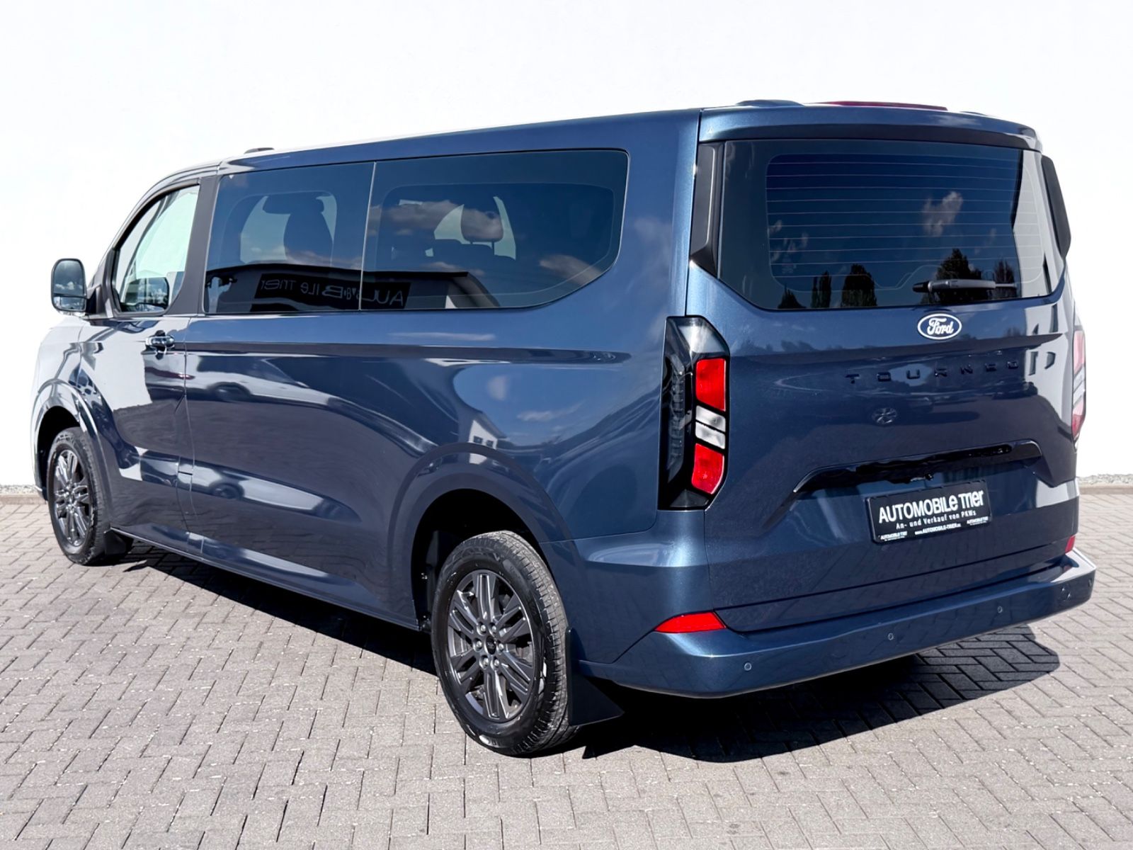 Ford Transit 2024 г. Серебристый, пробег 60000 км