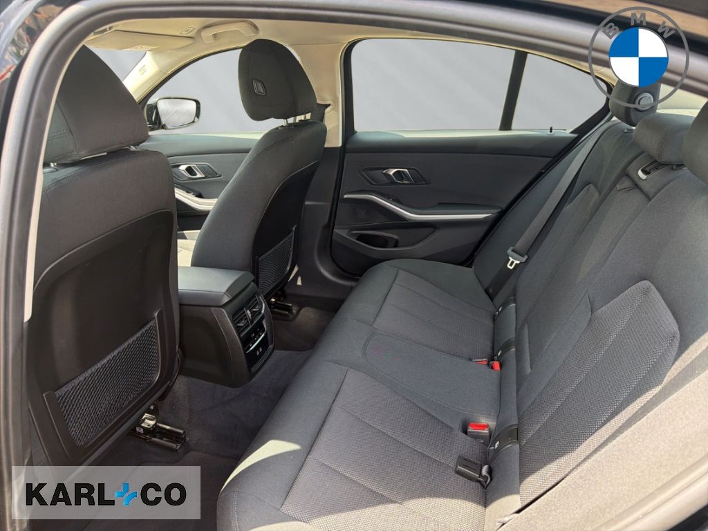 BMW 318 2023 г. Чёрный, пробег 43959 км