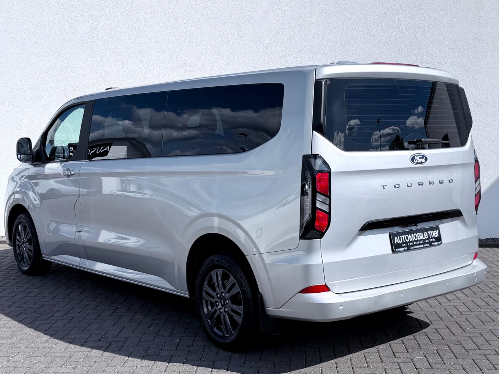 Ford Tourneo Custom 2024 г. Серебристый, пробег 40000 км