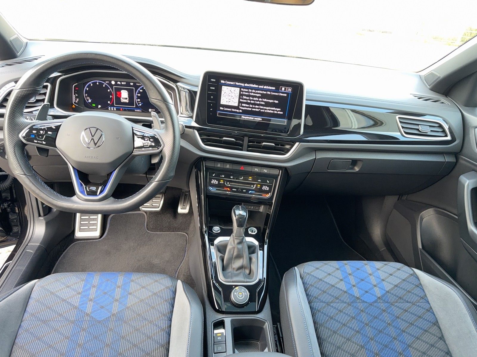 Volkswagen T-Roc 2022 г. Чёрный, пробег 35670 км