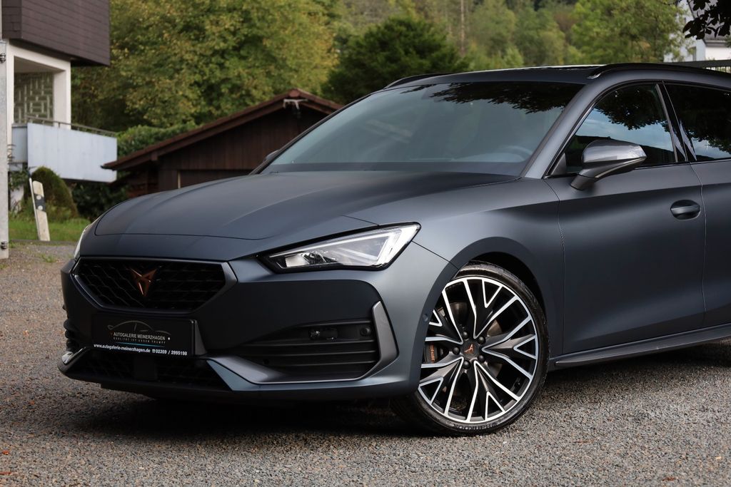 Cupra Leon 2022 г. Серый, пробег 44650 км