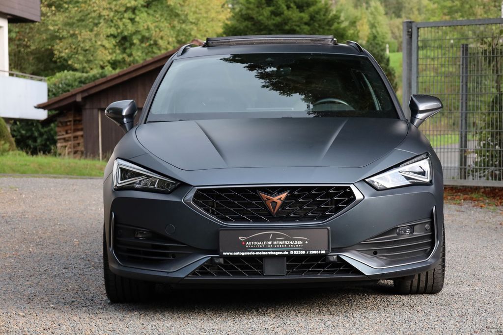 Cupra Leon 2022 г. Серый, пробег 44650 км
