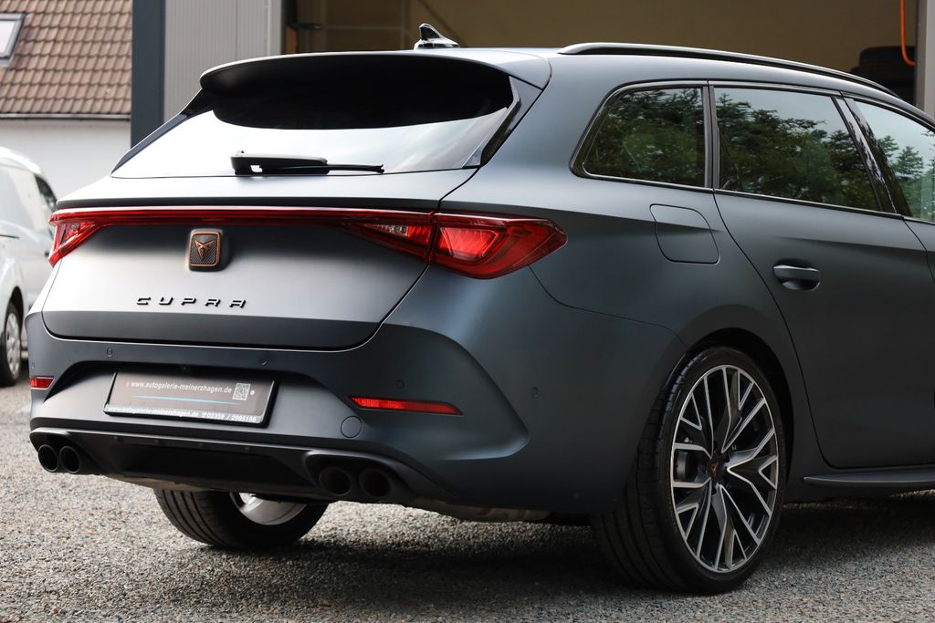 Cupra Leon 2022 г. Серый, пробег 44650 км