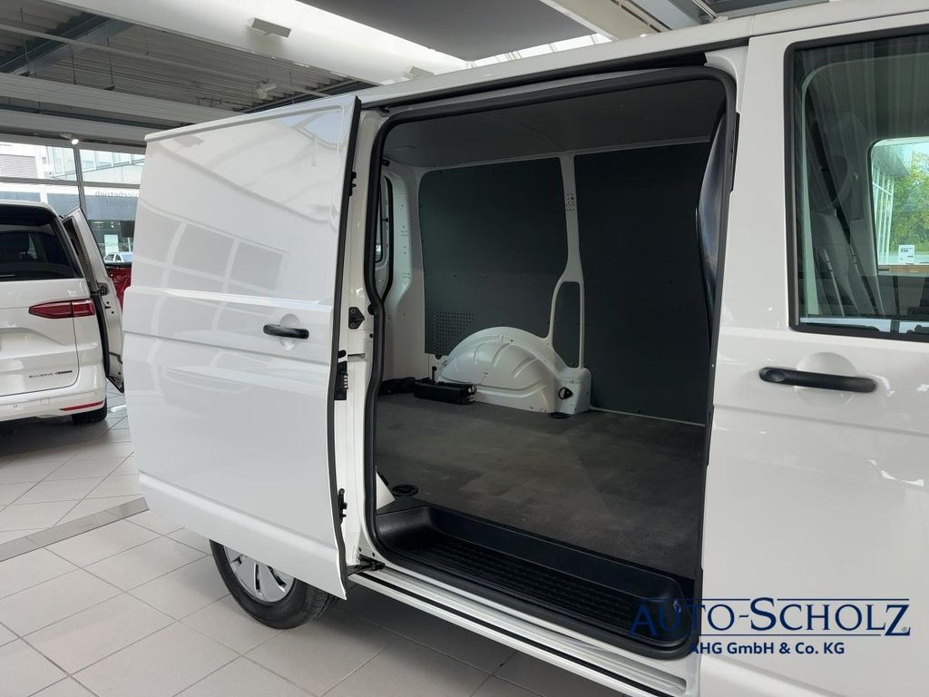 Volkswagen T6 TRANSPORTER 2022 г. Белый, пробег 42250 км