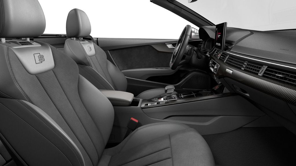 Audi S5 2022 г. Красный, пробег 26300 км