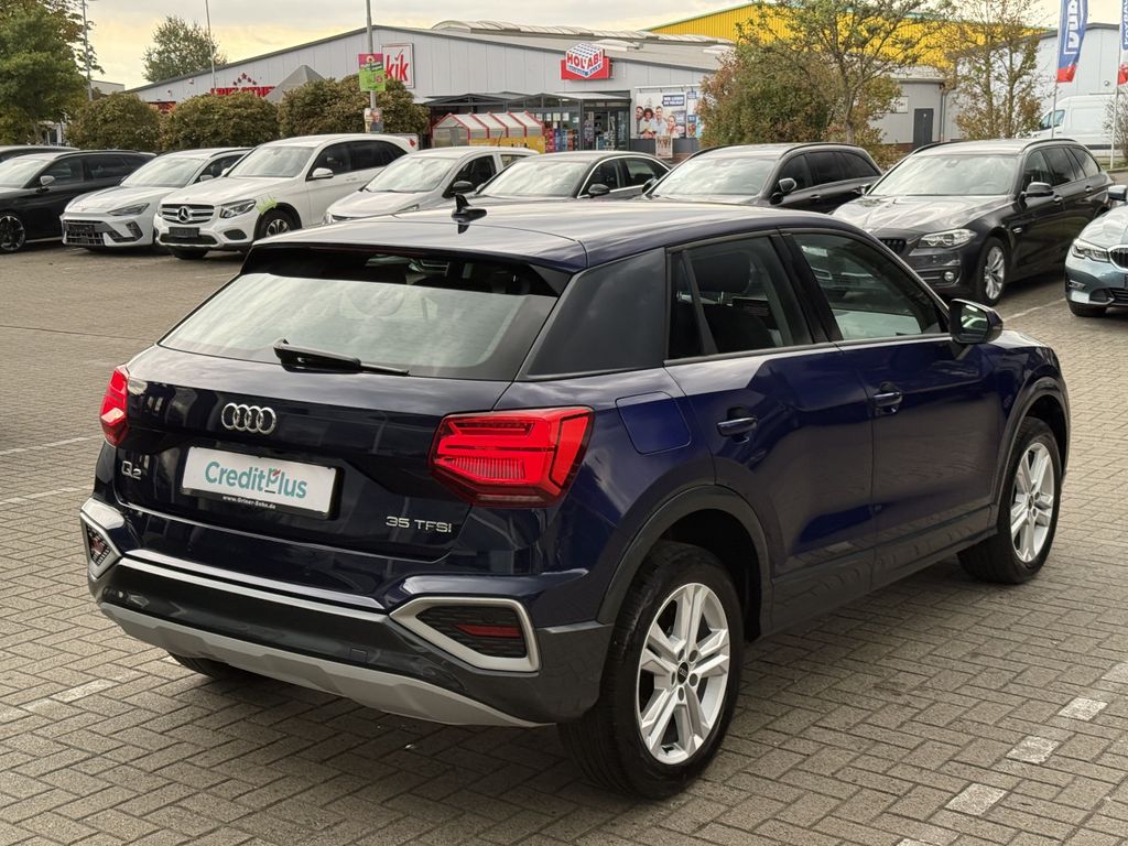 Audi Q2 2023 г. Синий, пробег 45602 км