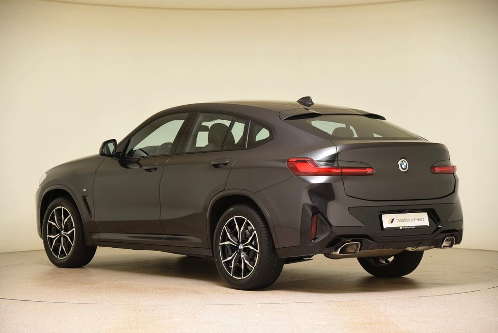 BMW X4 2025 г. Серый, пробег 28500 км