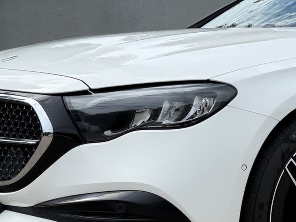 Mercedes-Benz E 220 2025 г. Белый, пробег 28764 км