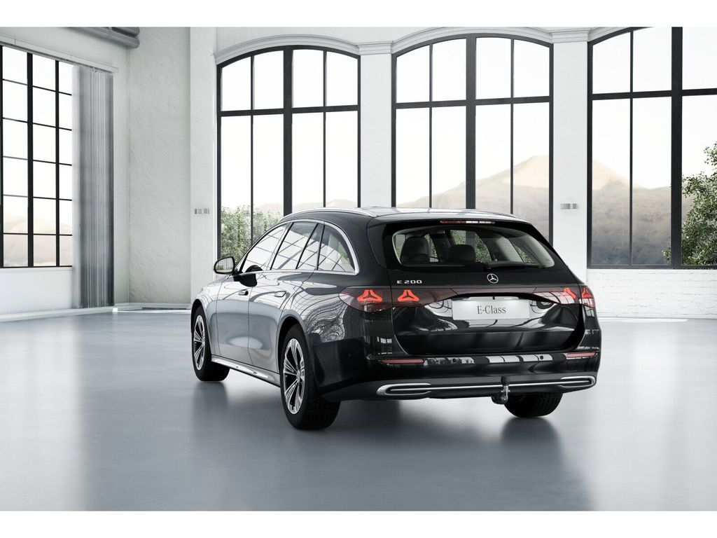 Mercedes-Benz E 200 2025 г. Чёрный, пробег 23069 км