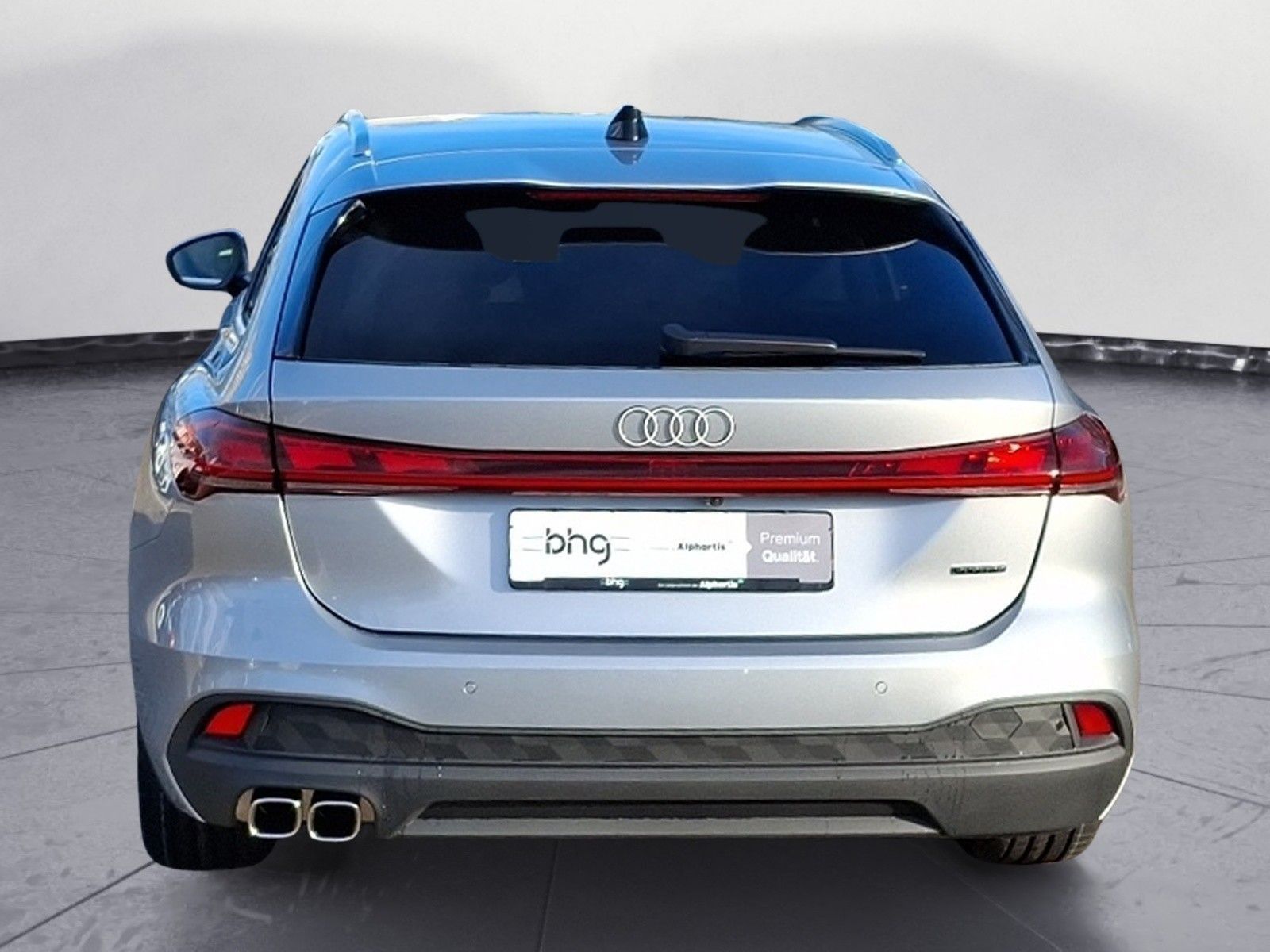 Audi A5 2026 г. Серебристый, пробег 14950 км