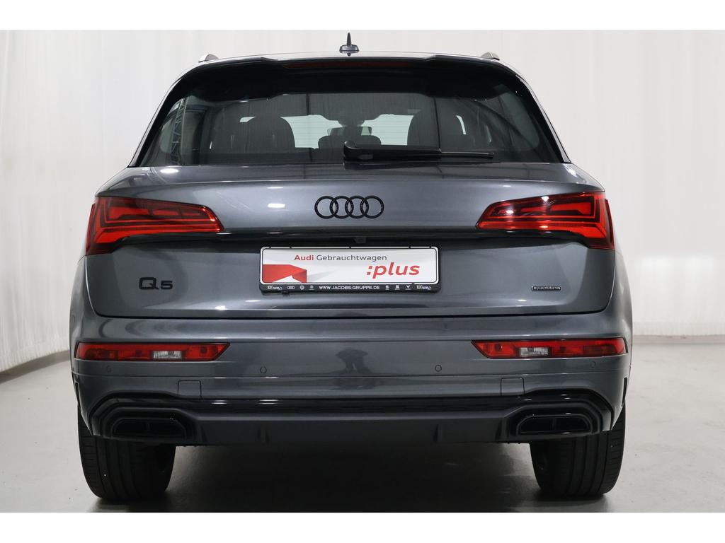 Audi Q5 2023 г. Серый, пробег 48420 км