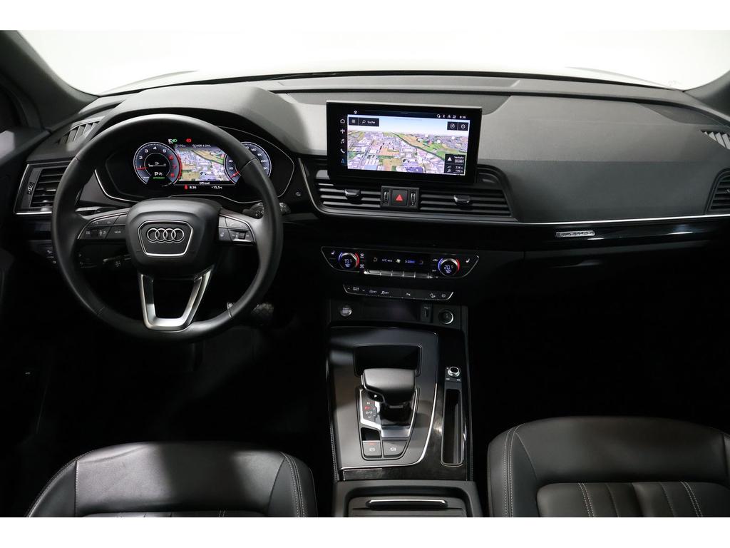 Audi Q5 2023 г. Серый, пробег 48420 км