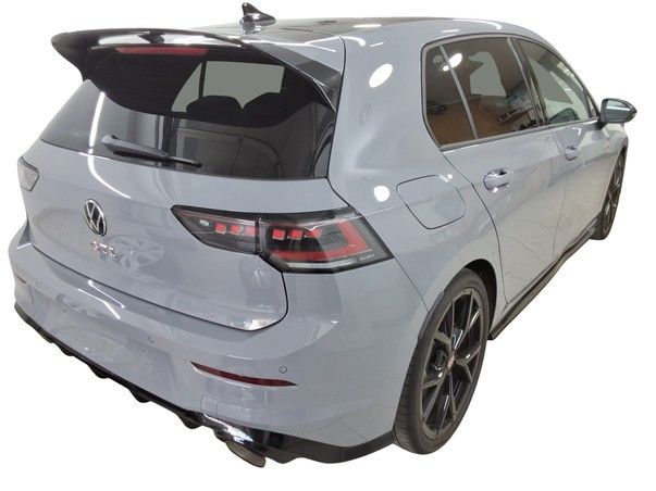 Volkswagen Golf 2026 г. Серый, пробег 15450 км