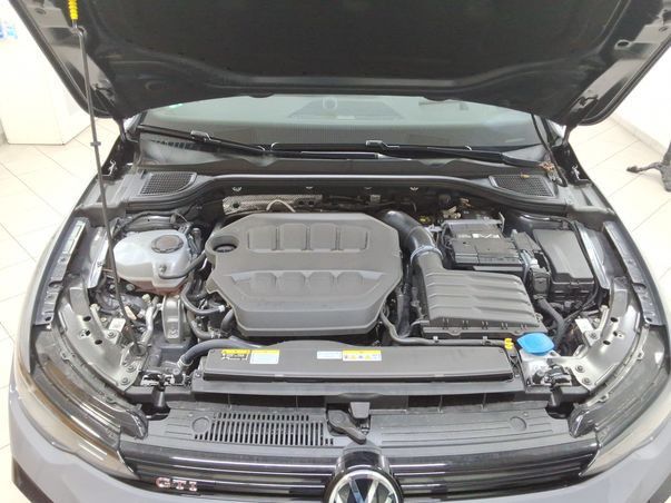 Volkswagen Golf 2026 г. Серый, пробег 15450 км