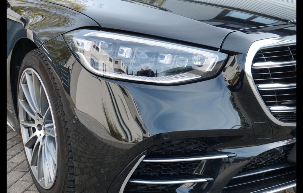 Mercedes-Benz S 580 2023 г. Чёрный, пробег 52000 км