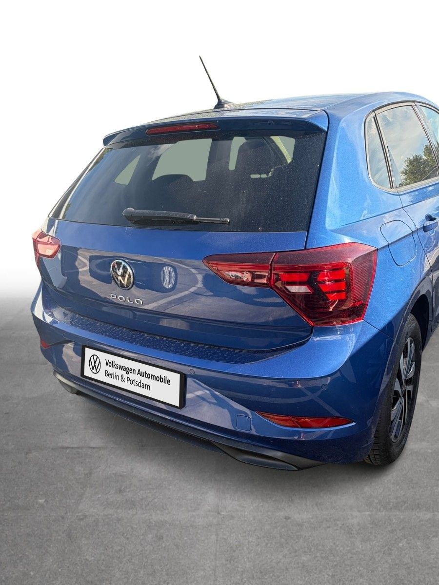 Volkswagen Polo 2023 г. Синий, пробег 35500 км