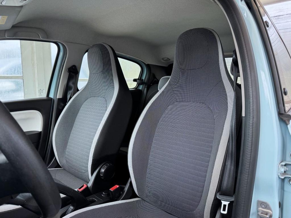 Renault Twingo 2021 г. Синий, пробег 60000 км