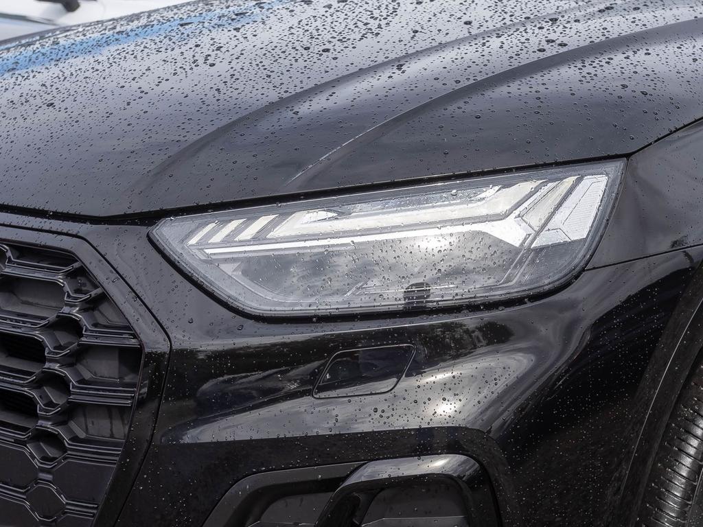 Audi Q5 2023 г. Чёрный, пробег 56280 км