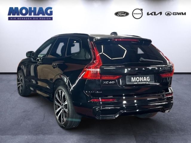 Volvo XC60 2022 г. Чёрный, пробег 56850 км