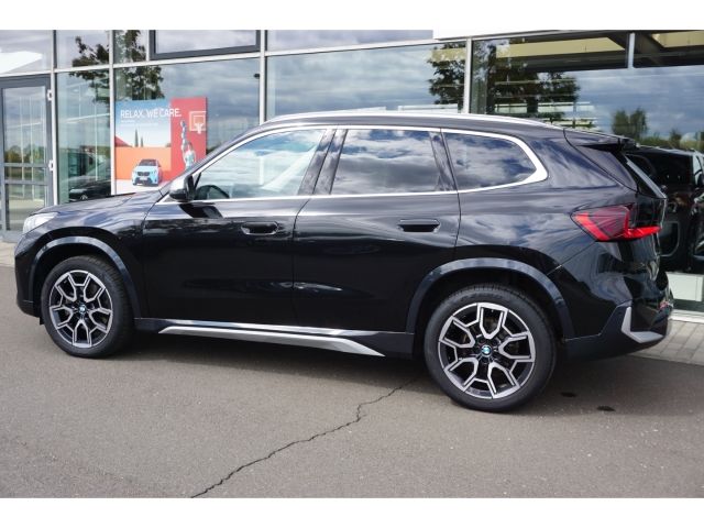 BMW X1 2023 г. Чёрный, пробег 38872 км