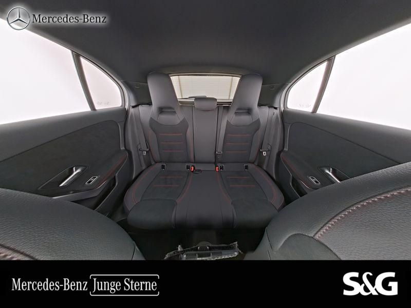 Mercedes-Benz A 200 2025 г. Белый, пробег 17610 км