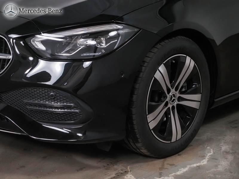 Mercedes-Benz C 180 2025 г. Чёрный, пробег 12840 км