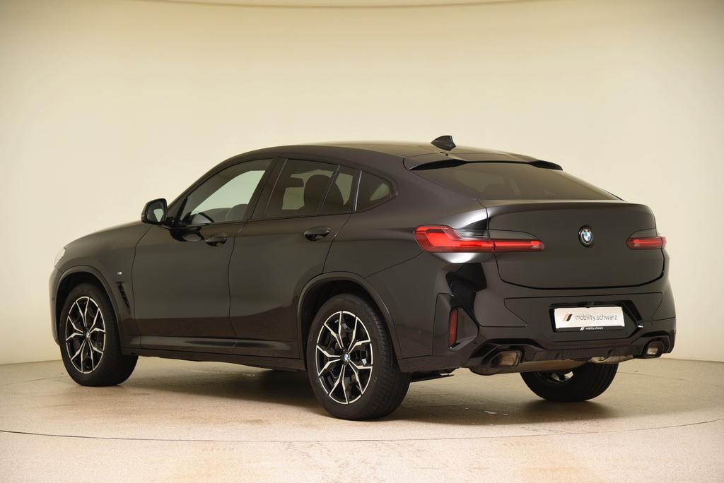 BMW X4 2025 г. Чёрный, пробег 45500 км