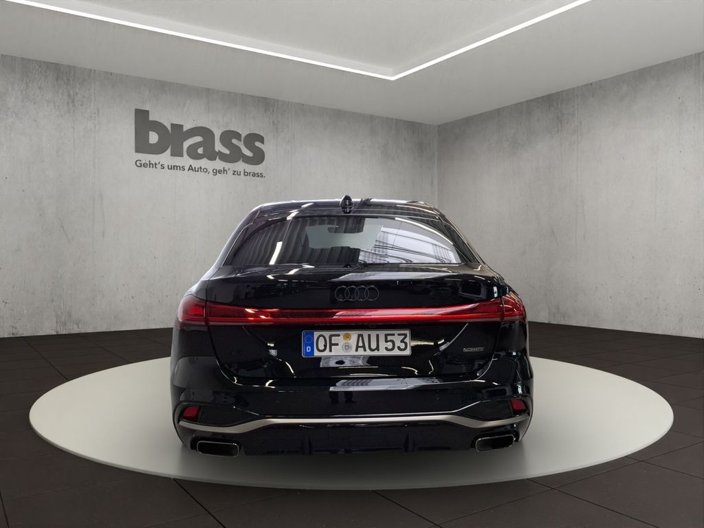 Audi A5 2026 г. Чёрный, пробег 8900 км