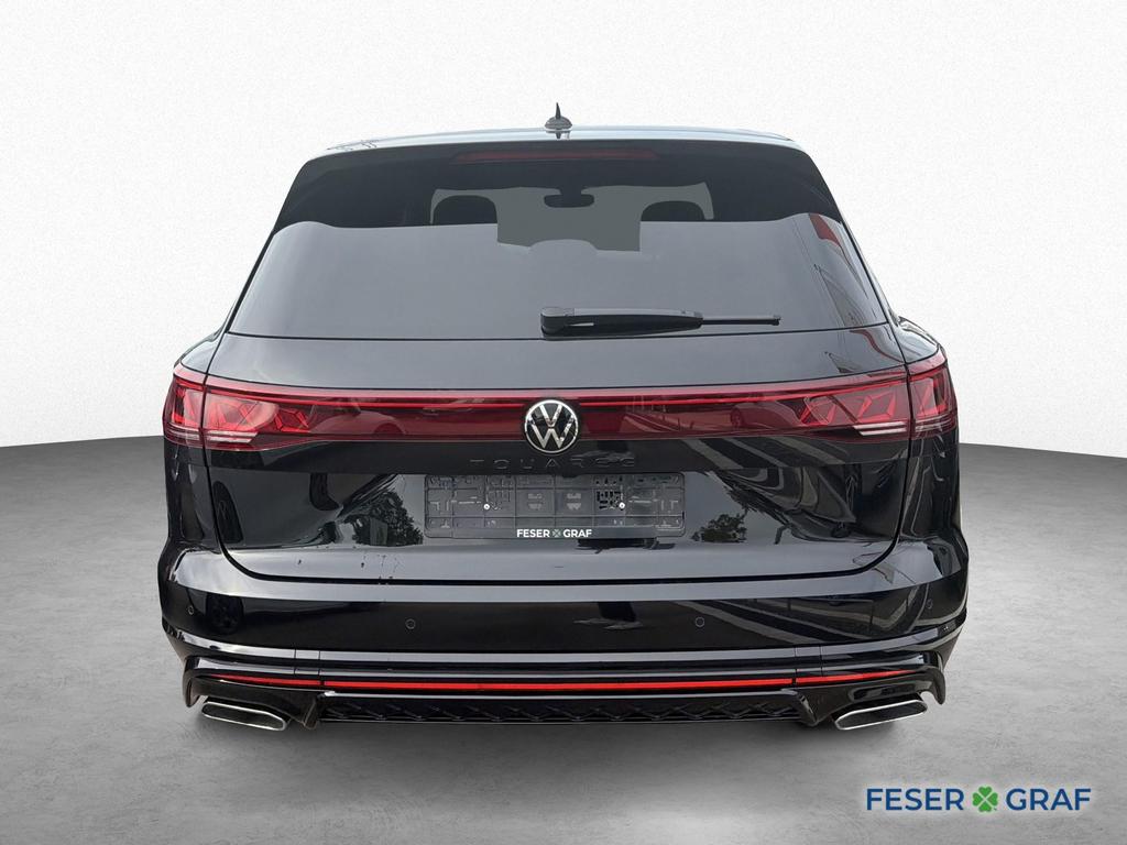 Volkswagen Touareg 2025 г. Чёрный, пробег 7500 км