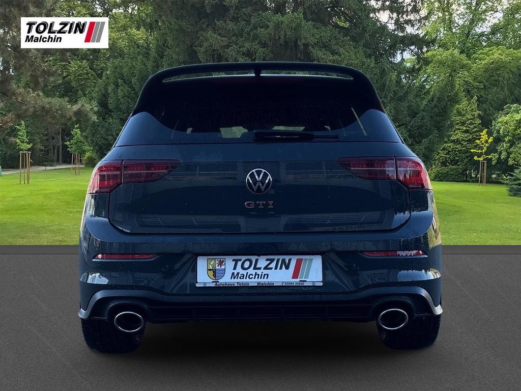 Volkswagen Golf 2023 г. Серый, пробег 51658 км