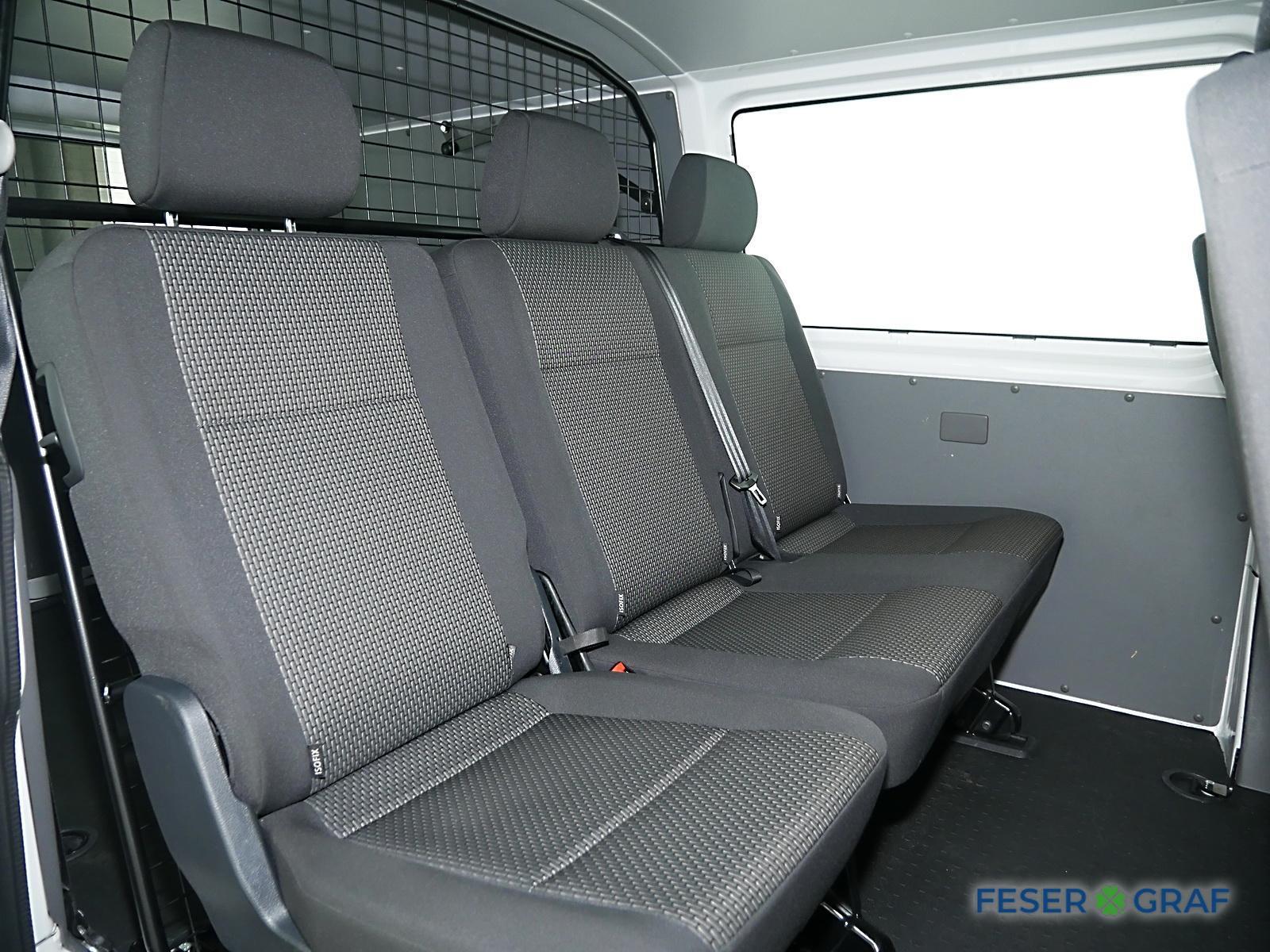 Volkswagen T6 KOMBI 2021 г. Белый, пробег 41950 км
